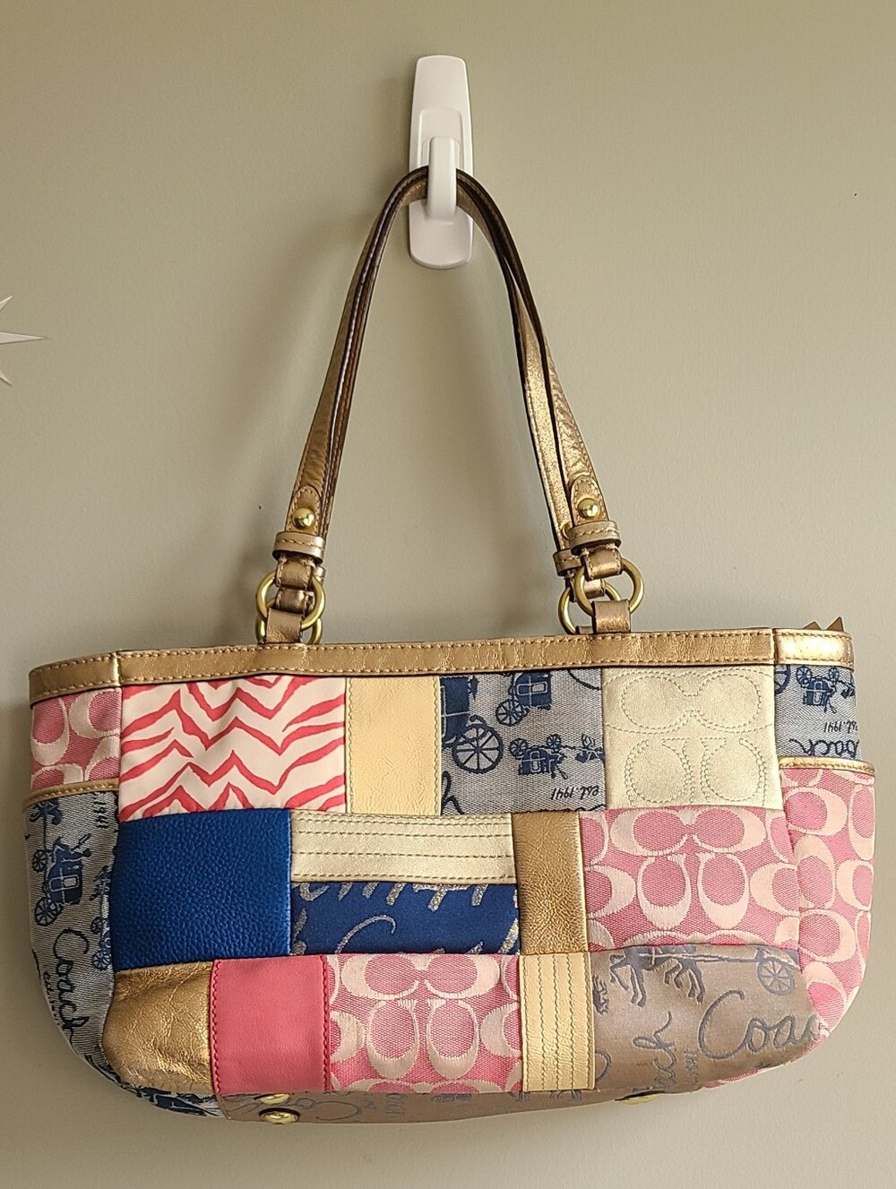 Authentic Coach Patchwork Signature C Pink Gold Shoulder Bag